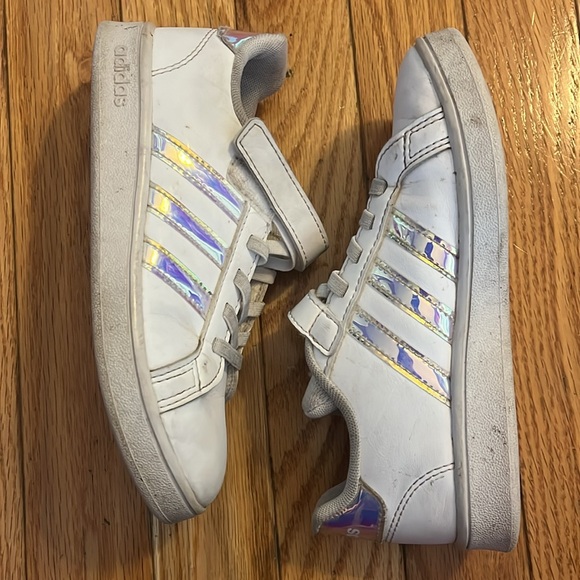 3 pairs of girls shoes size 13 - Picture 4 of 5